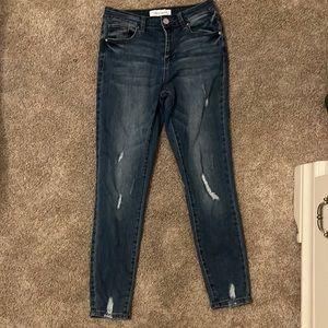 Ashley Mason blue skinny jeans
